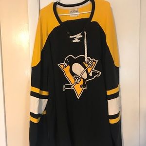 CCM Men’s 4XL Penguins Shirt
